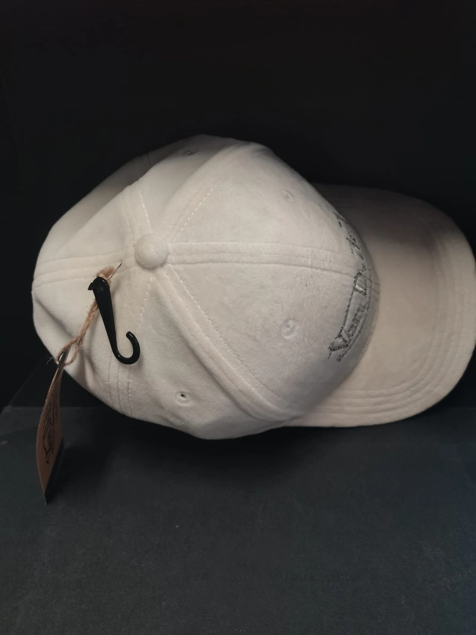 Von Ducht Cap – photo 7